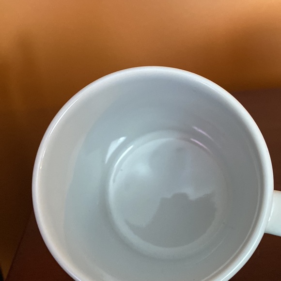 North Pole Diner Coffee Mug with box - Picture 4 of 11